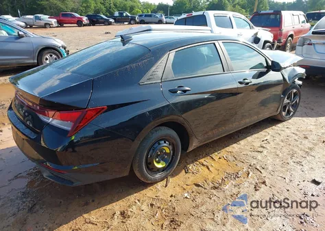 2023 Hyundai Elantra Sel z USA, uszkodzony, nr VIN KMHLS4AG1PU432914